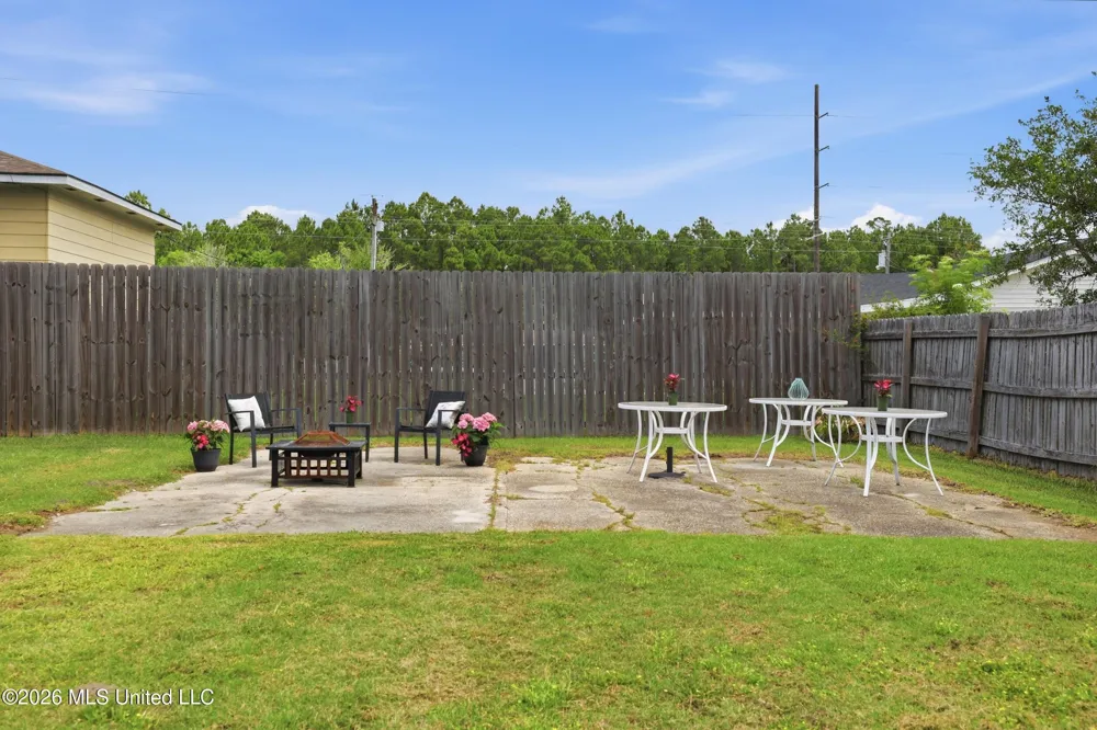 415 Wainwright Street Waveland, MS 39576