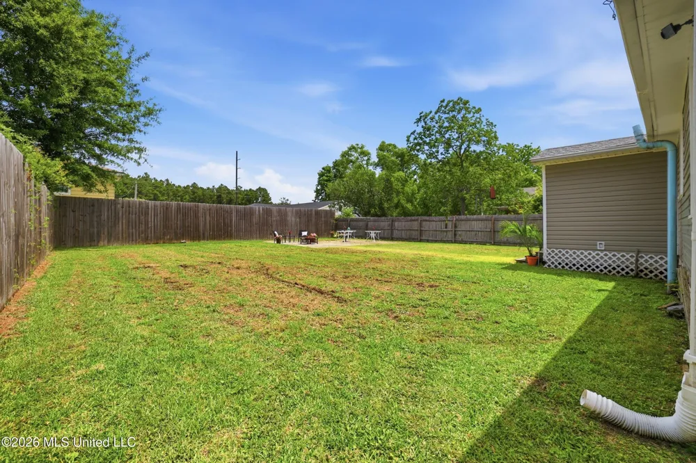 415 Wainwright Street Waveland, MS 39576