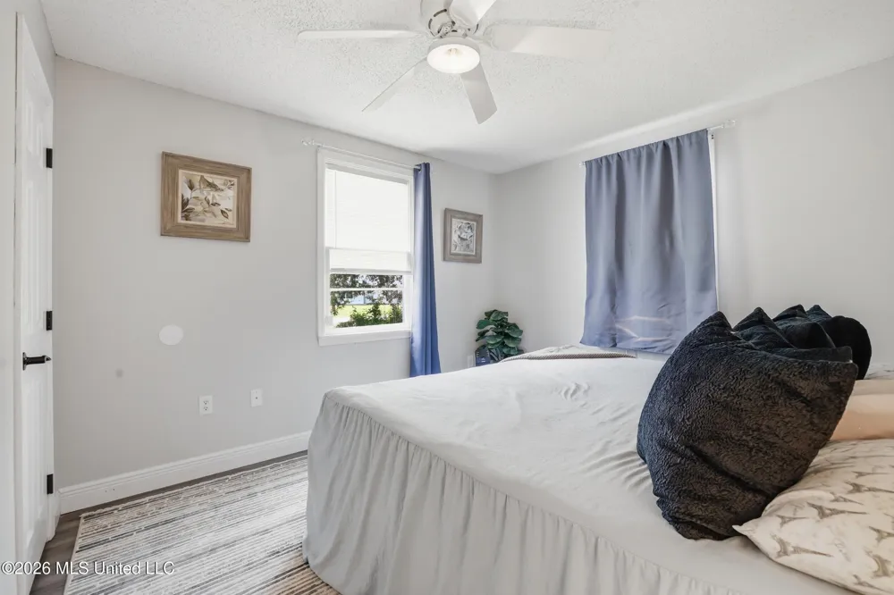 415 Wainwright Street Waveland, MS 39576
