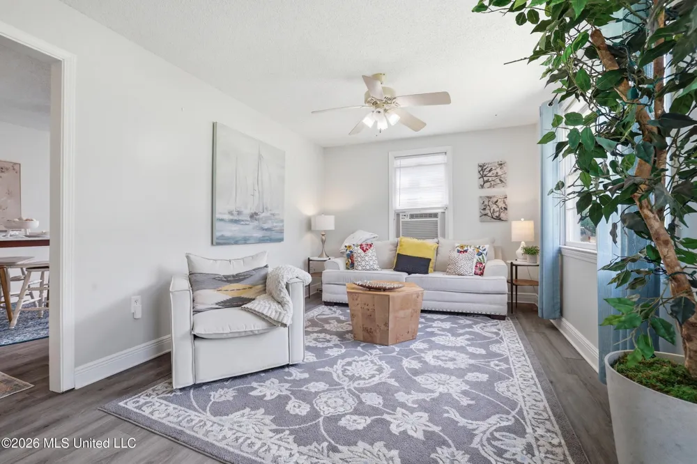 415 Wainwright Street Waveland, MS 39576