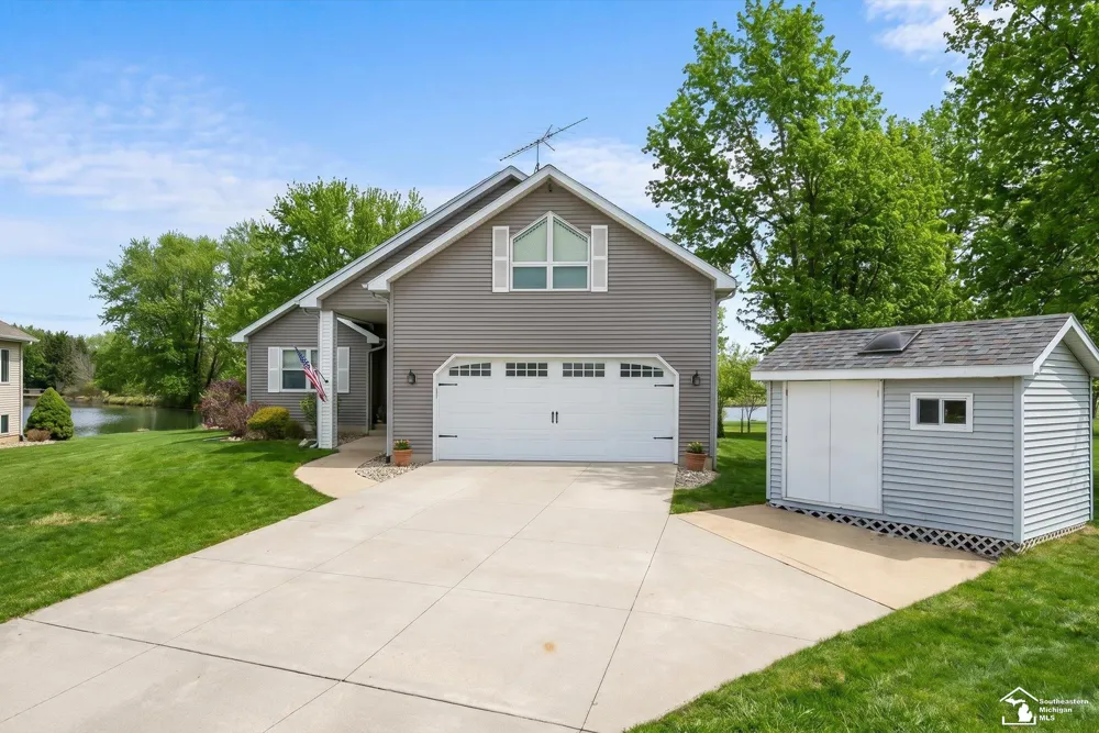8085 Wadding Drive Cambridge Township, MI 49265