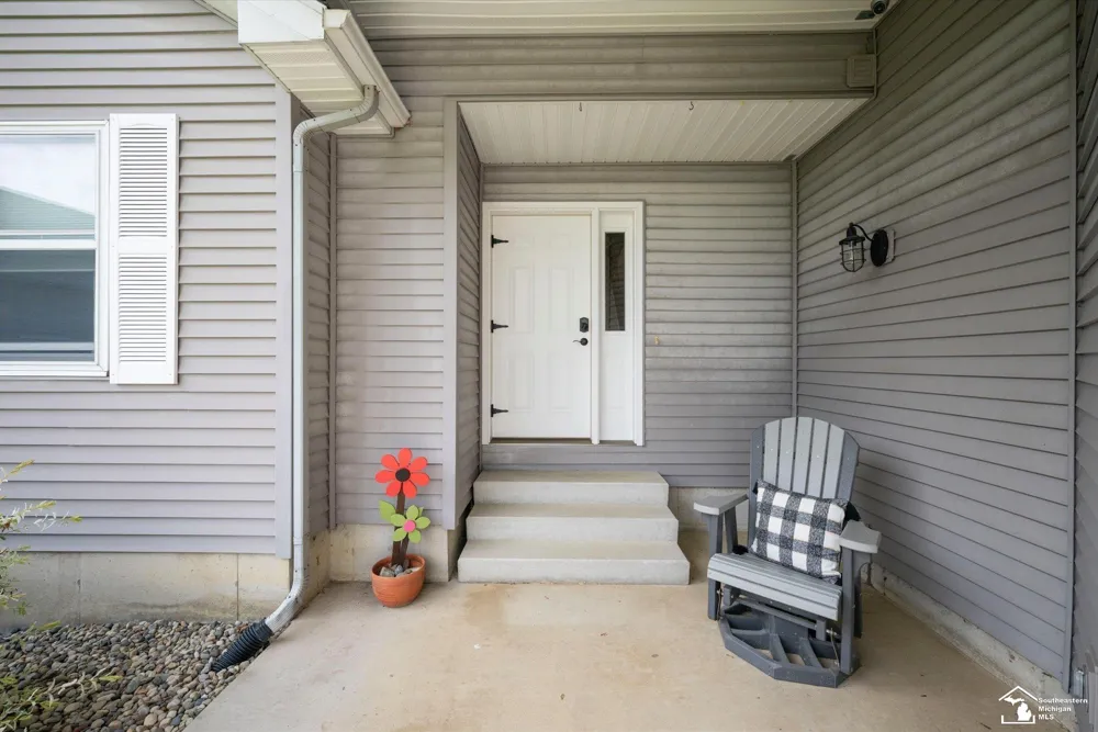 8085 Wadding Drive Cambridge Township, MI 49265
