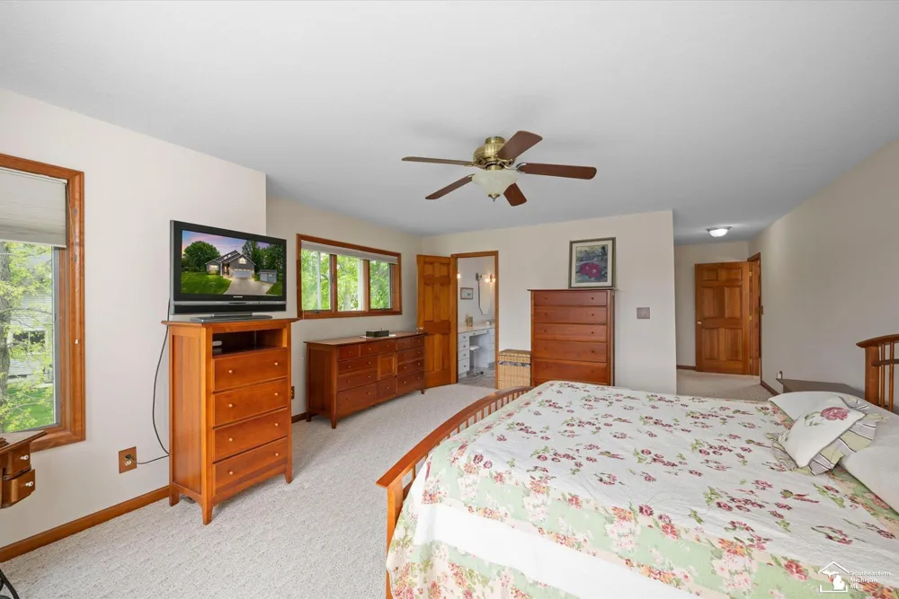8085 Wadding Drive Cambridge Township, MI 49265