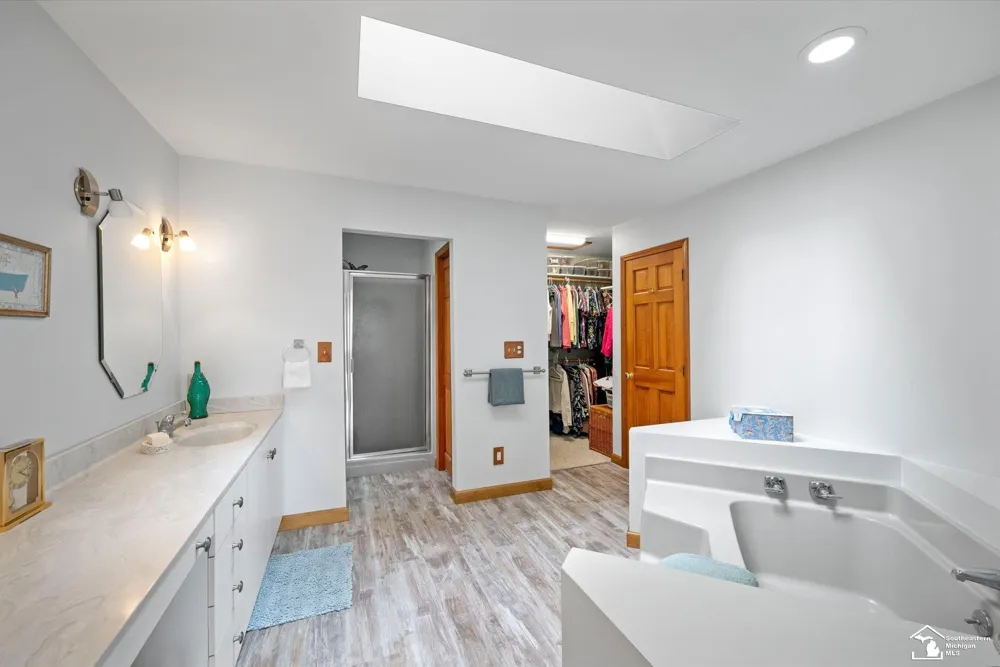 8085 Wadding Drive Cambridge Township, MI 49265