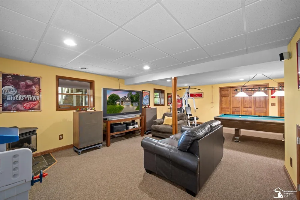 8085 Wadding Drive Cambridge Township, MI 49265