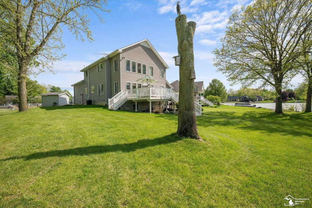 8085 Wadding Drive Cambridge Township, MI 49265