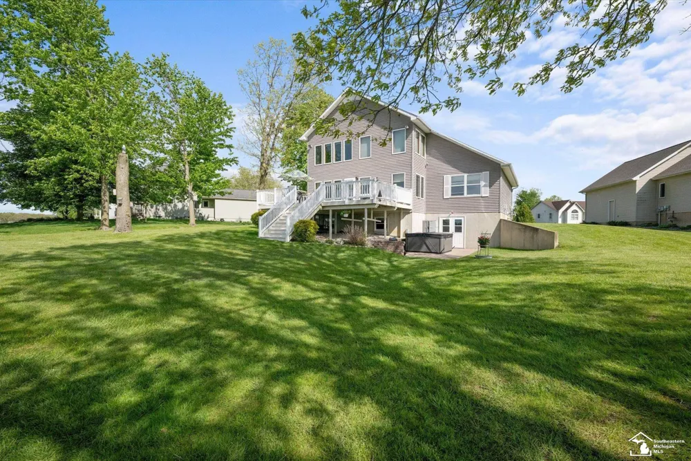 8085 Wadding Drive Cambridge Township, MI 49265
