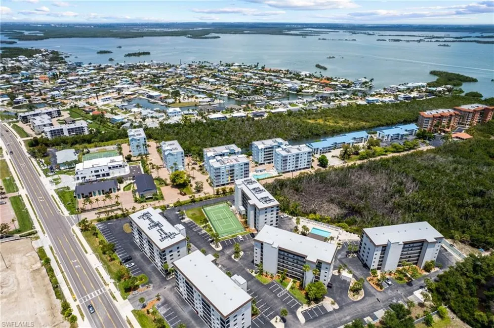 6897 Estero Blvd #125 Fort Myers Beach, FL 33931