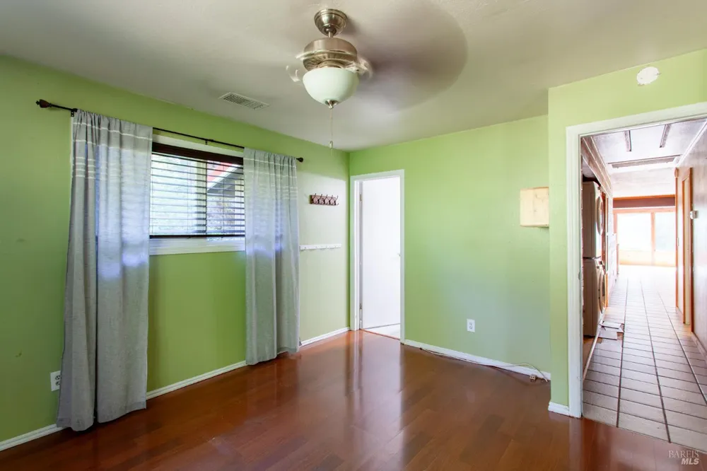 26961 Poppy Drive Willits, CA 95490