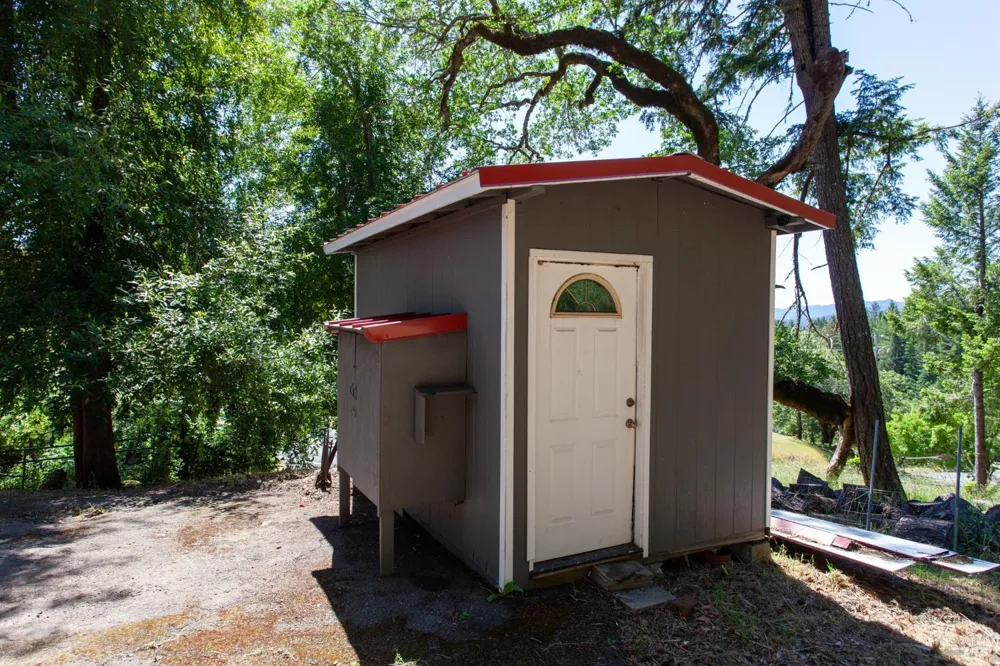 26961 Poppy Drive Willits, CA 95490