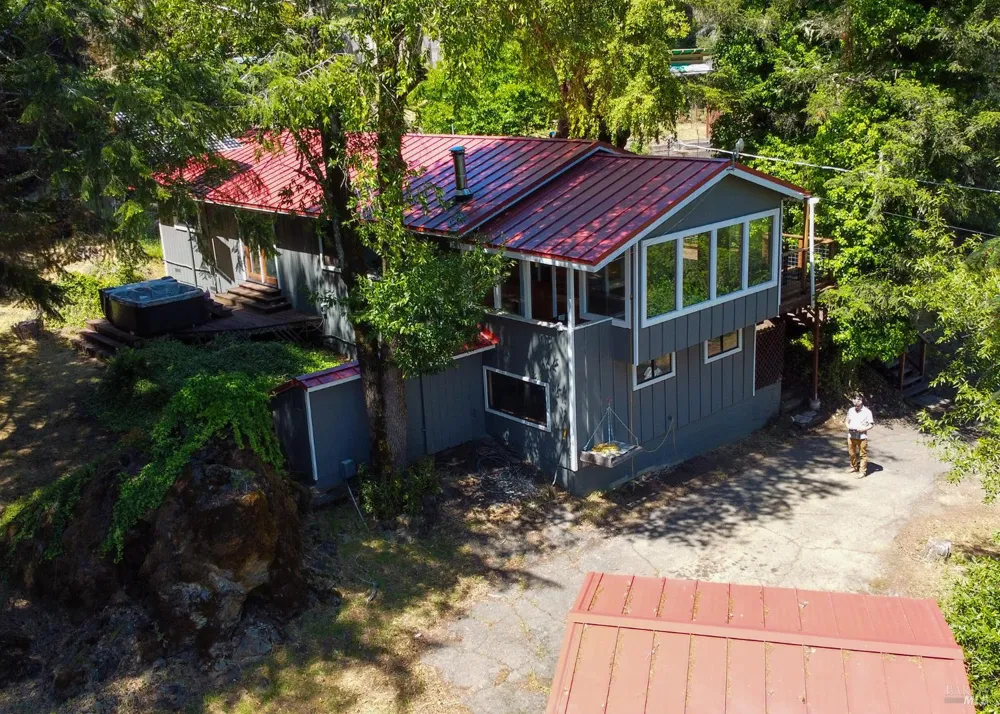26961 Poppy Drive Willits, CA 95490