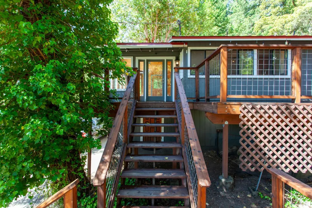 26961 Poppy Drive Willits, CA 95490