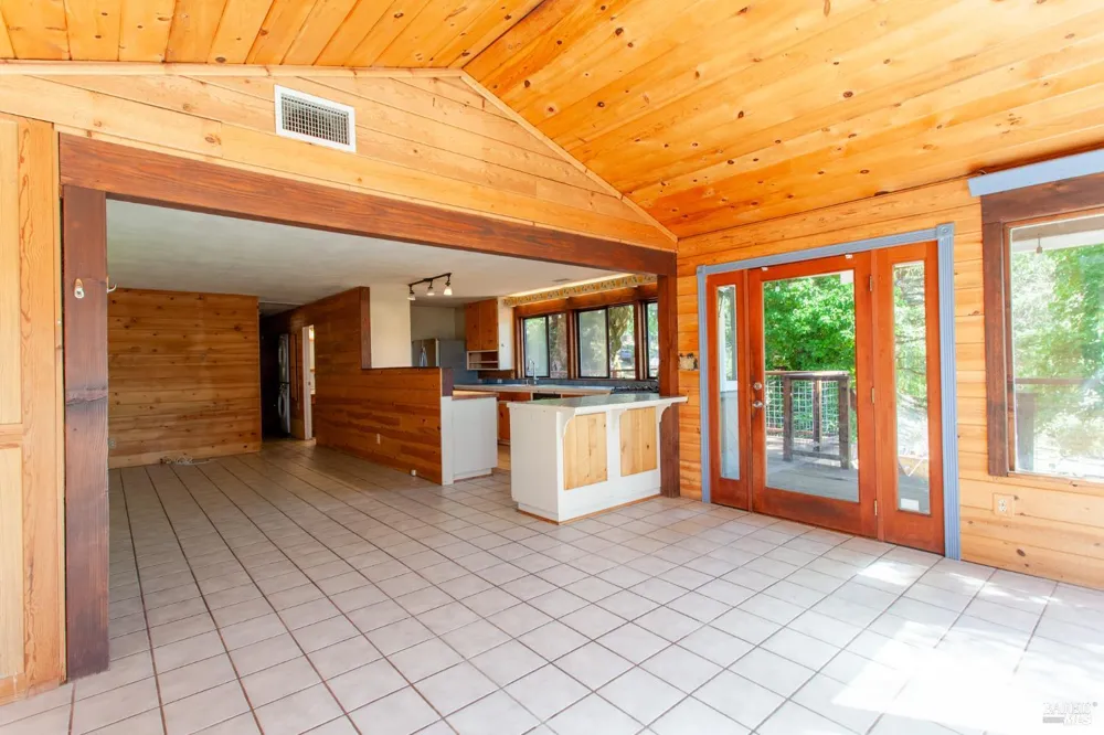26961 Poppy Drive Willits, CA 95490
