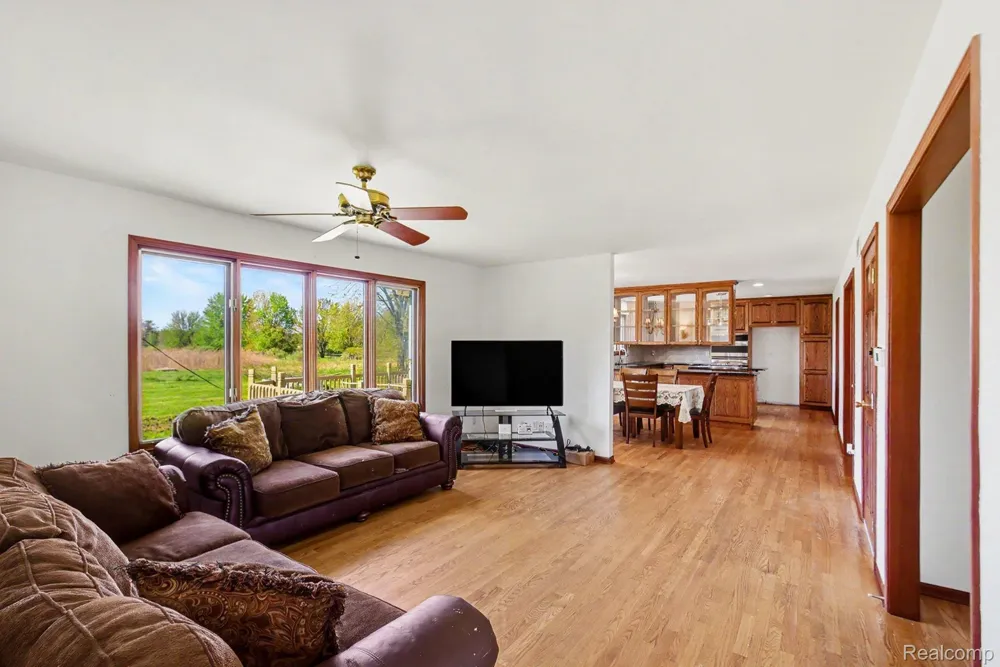 13519 Foley Road Mussey Township, MI 48014