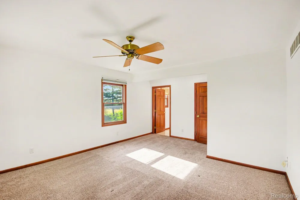 13519 Foley Road Mussey Township, MI 48014