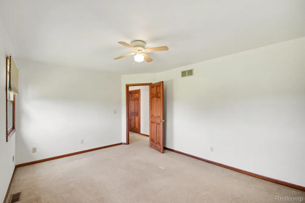 13519 Foley Road Mussey Township, MI 48014