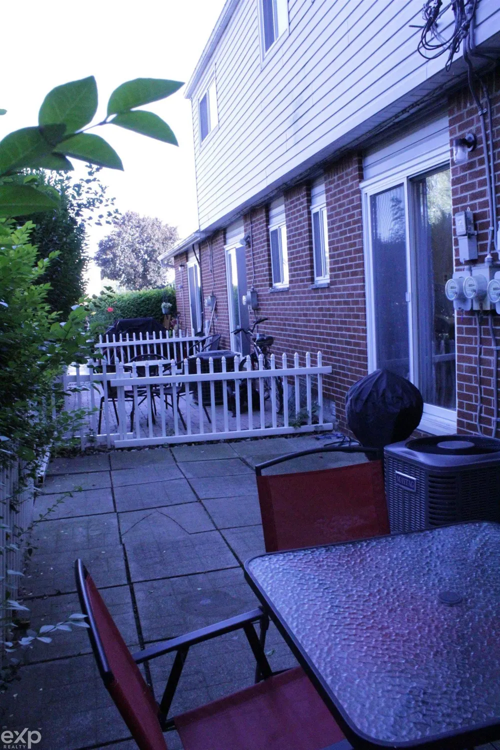 27881 Eastwick Drive Roseville City, MI 48066