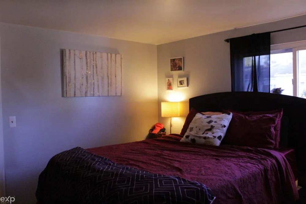 27881 Eastwick Drive Roseville City, MI 48066