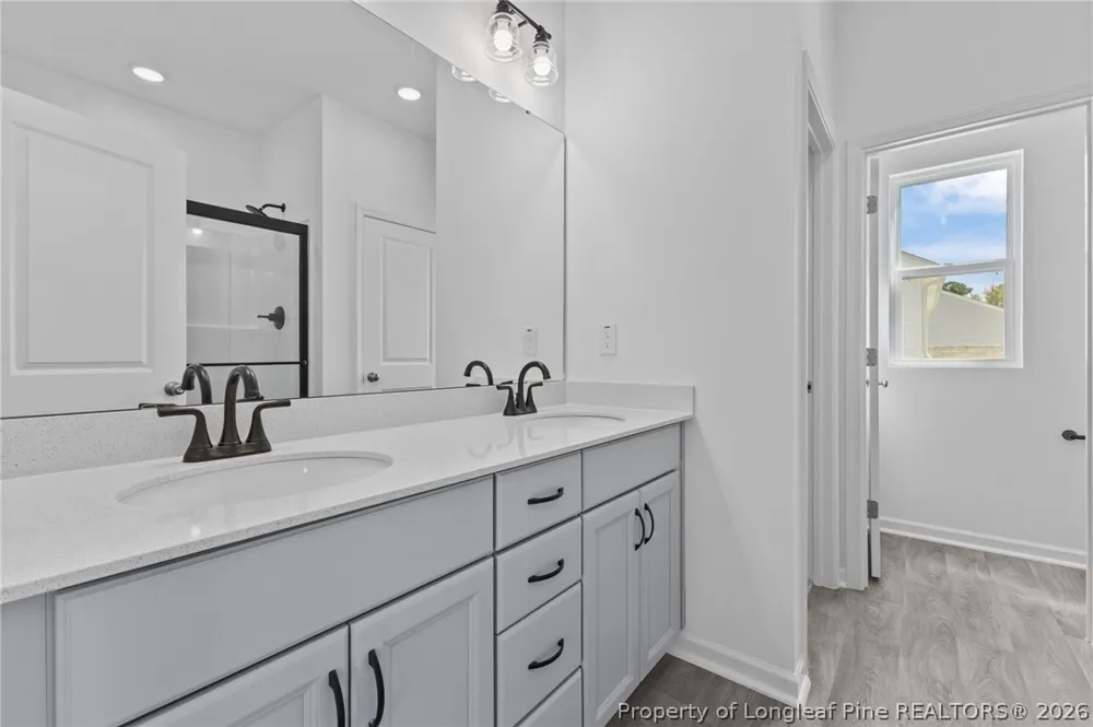 4534 Bunkers Bay Lane Hope Mills, NC 28371