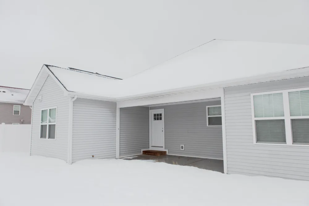 210 Market Place Benton Harbor City, MI 49022