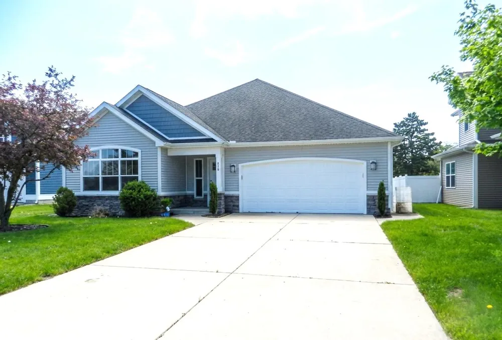 210 Market Place Benton Harbor City, MI 49022