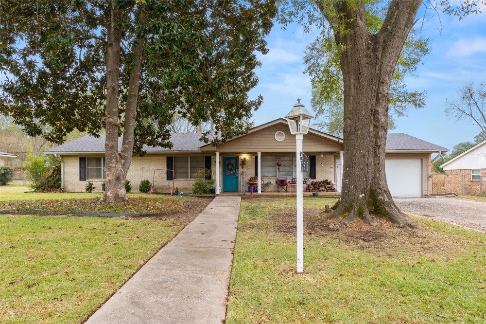 2510 Wychelm Drive Kilgore, TX 75662