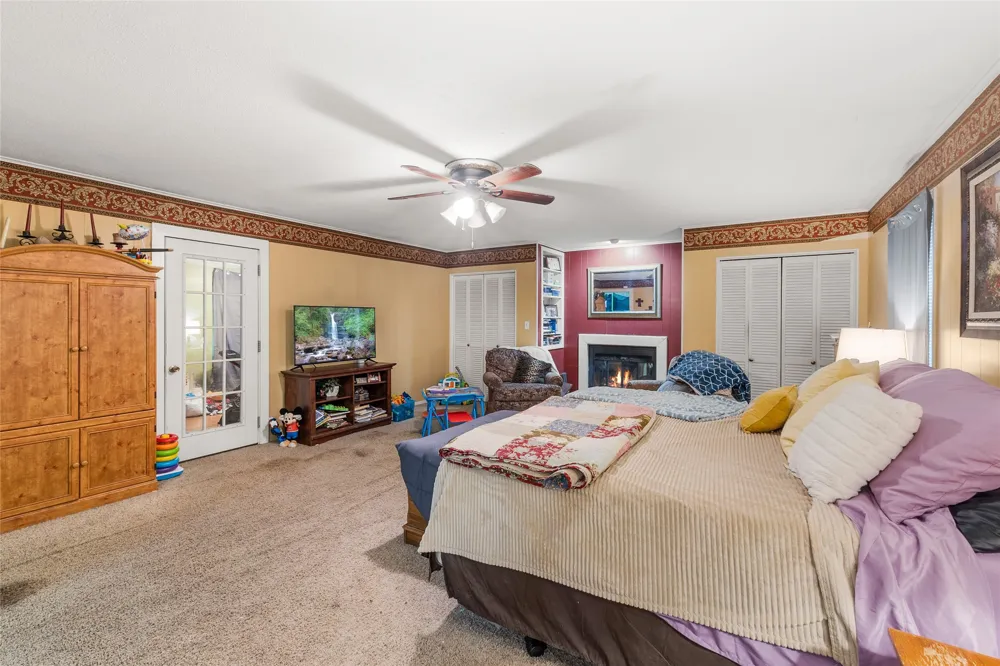 2510 Wychelm Drive Kilgore, TX 75662