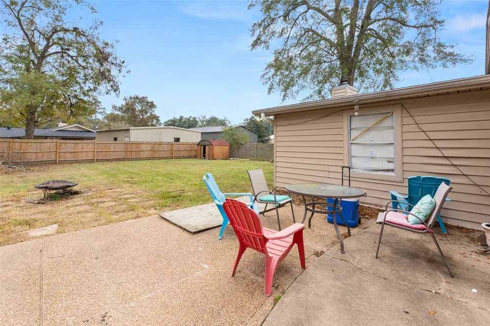 2510 Wychelm Drive Kilgore, TX 75662
