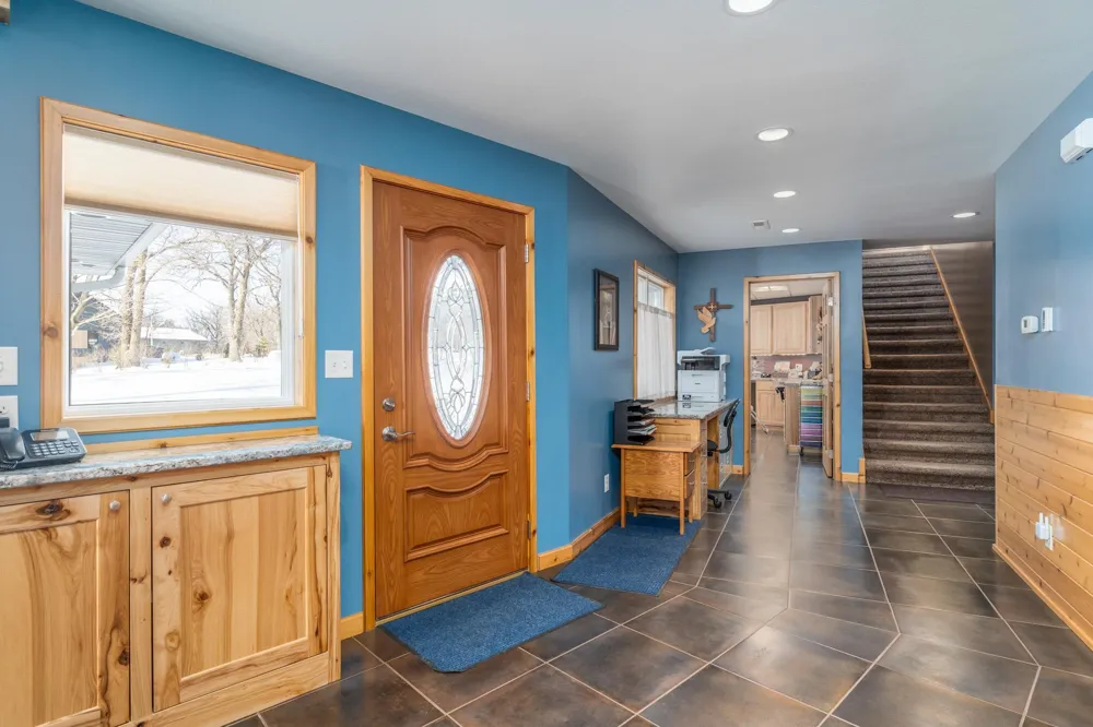 13233 Elmhurst Lane SE Mentor, MN 56736