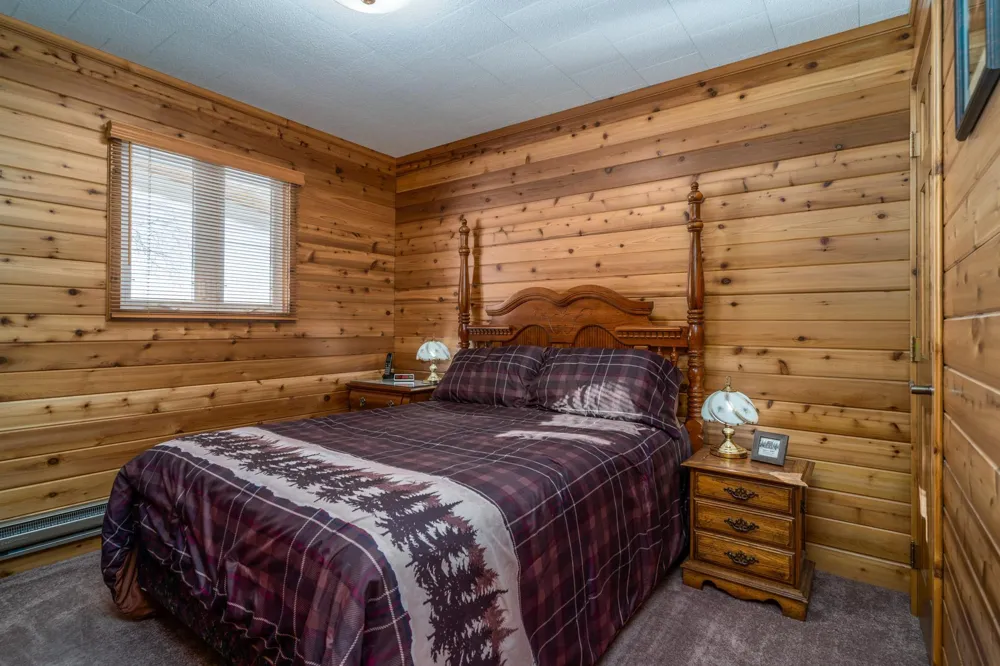 13233 Elmhurst Lane SE Mentor, MN 56736