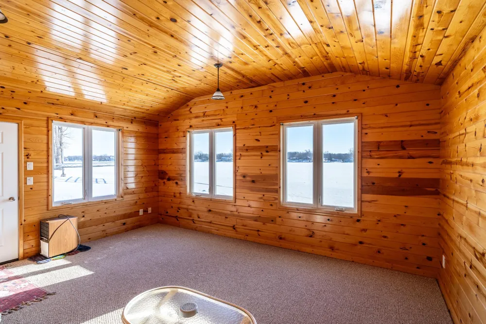 13233 Elmhurst Lane SE Mentor, MN 56736