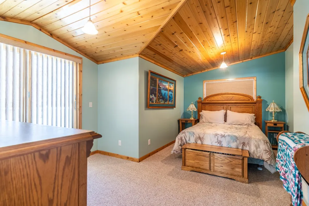13233 Elmhurst Lane SE Mentor, MN 56736