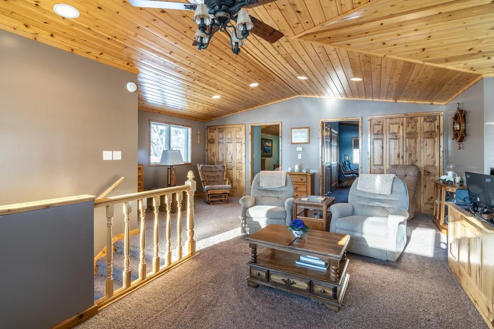13233 Elmhurst Lane SE Mentor, MN 56736