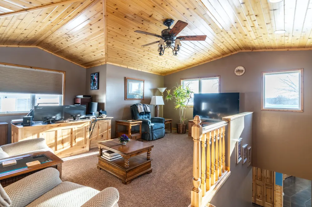 13233 Elmhurst Lane SE Mentor, MN 56736