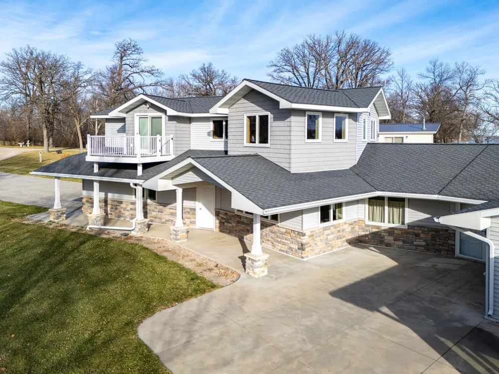 13233 Elmhurst Lane SE Mentor, MN 56736