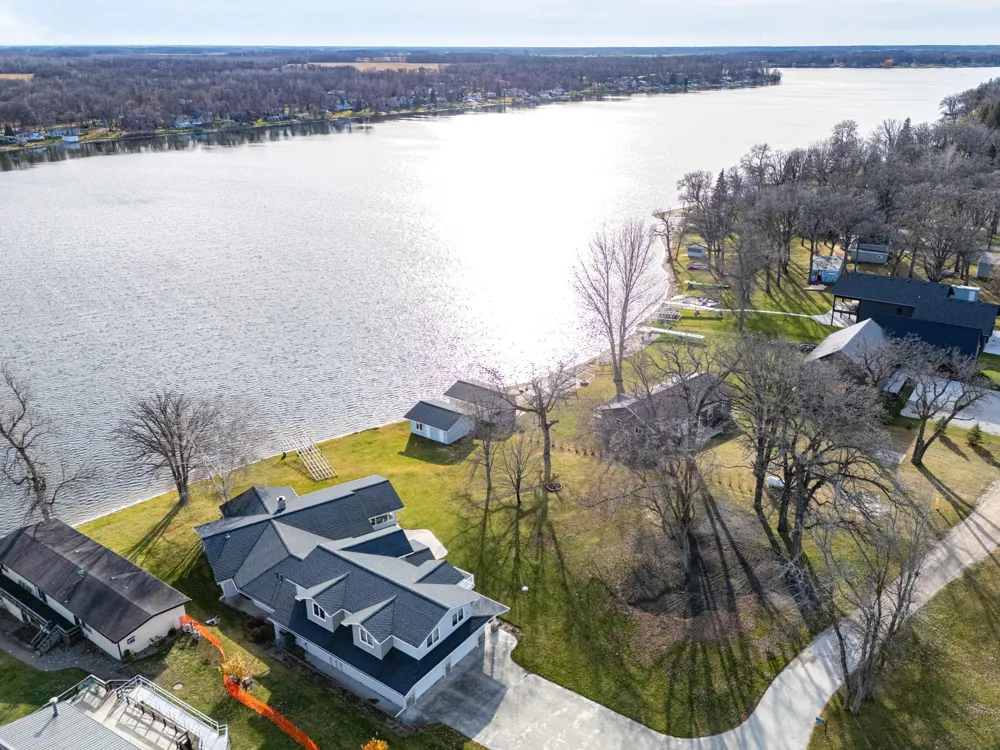 13233 Elmhurst Lane SE Mentor, MN 56736
