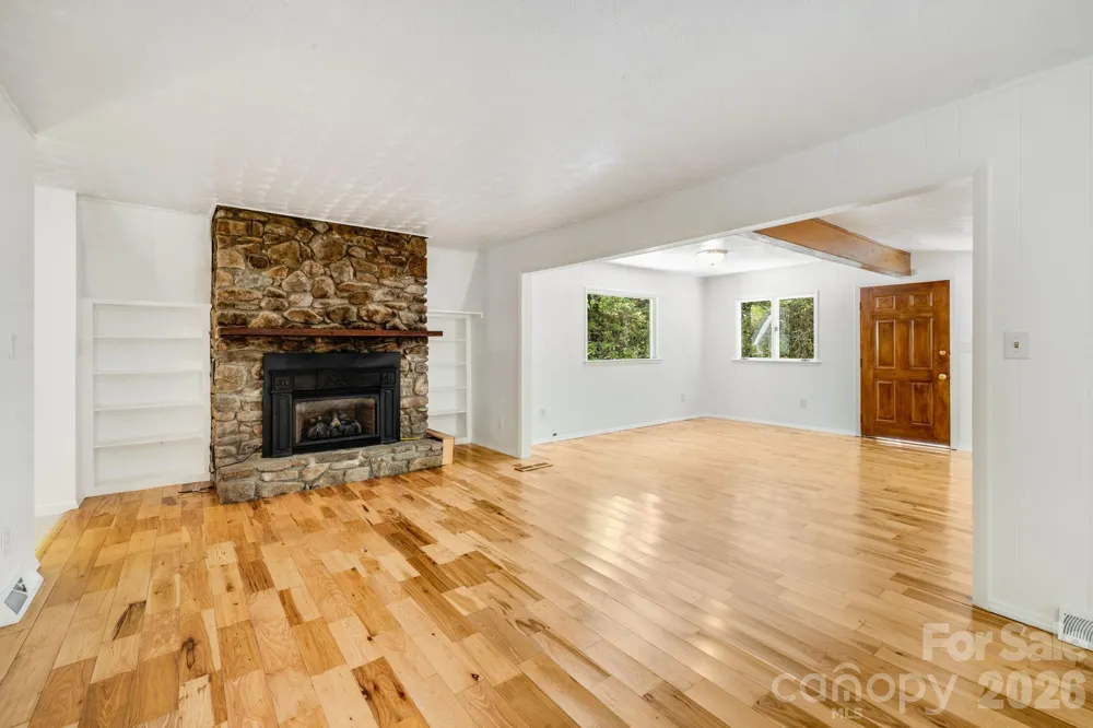 45 Echo Hills Drive Fairview, NC 28730