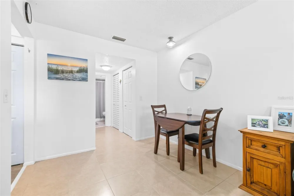 1250 S PINELLAS AVENUE #711 Tarpon Springs, FL 34689