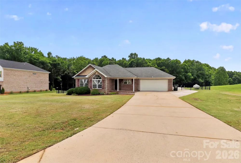 2823 Gourdvine Drive Marshville, NC 28103