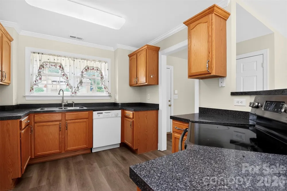 2823 Gourdvine Drive Marshville, NC 28103