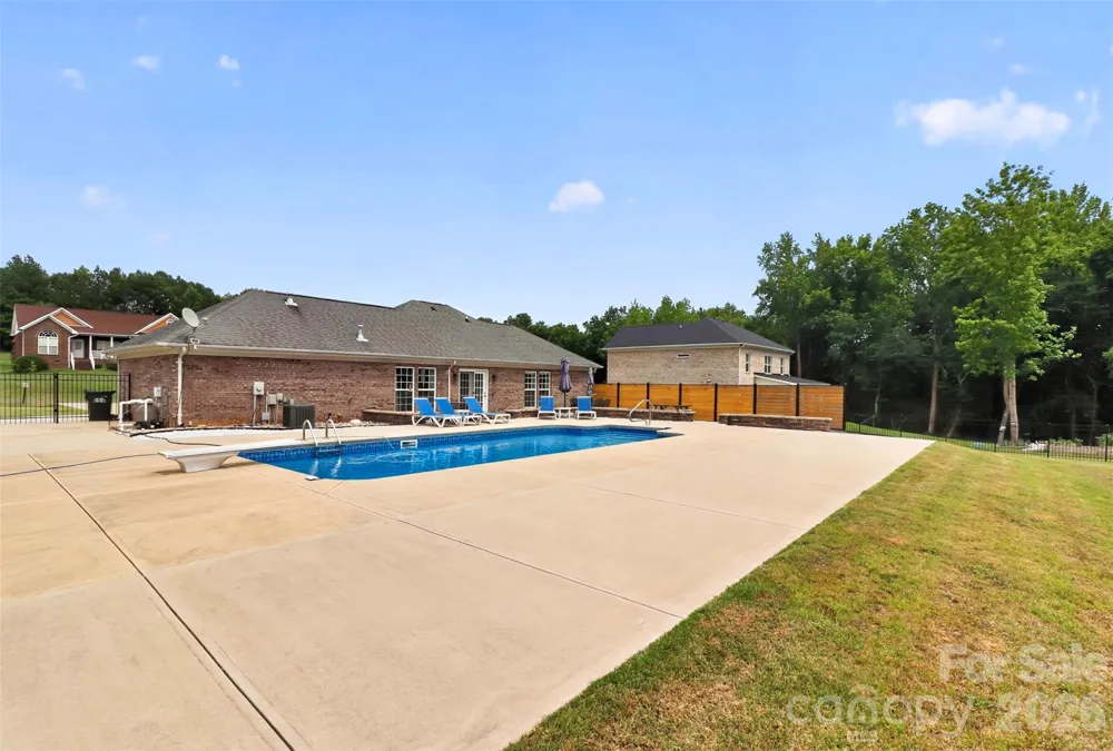 2823 Gourdvine Drive Marshville, NC 28103
