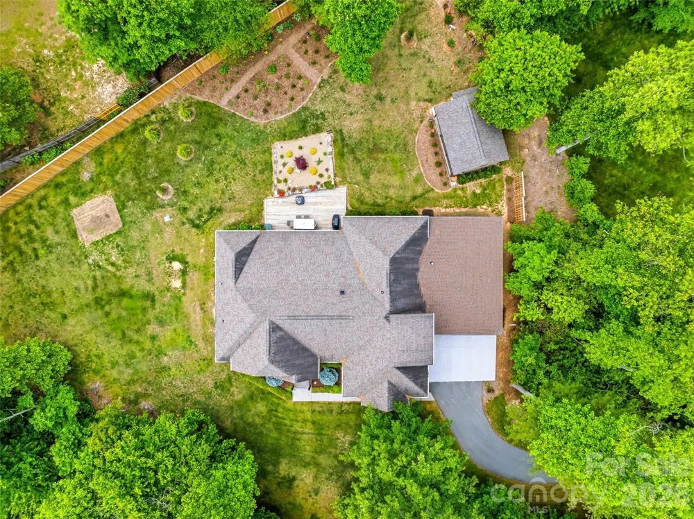 112 Caleb Drive Fletcher, NC 28732