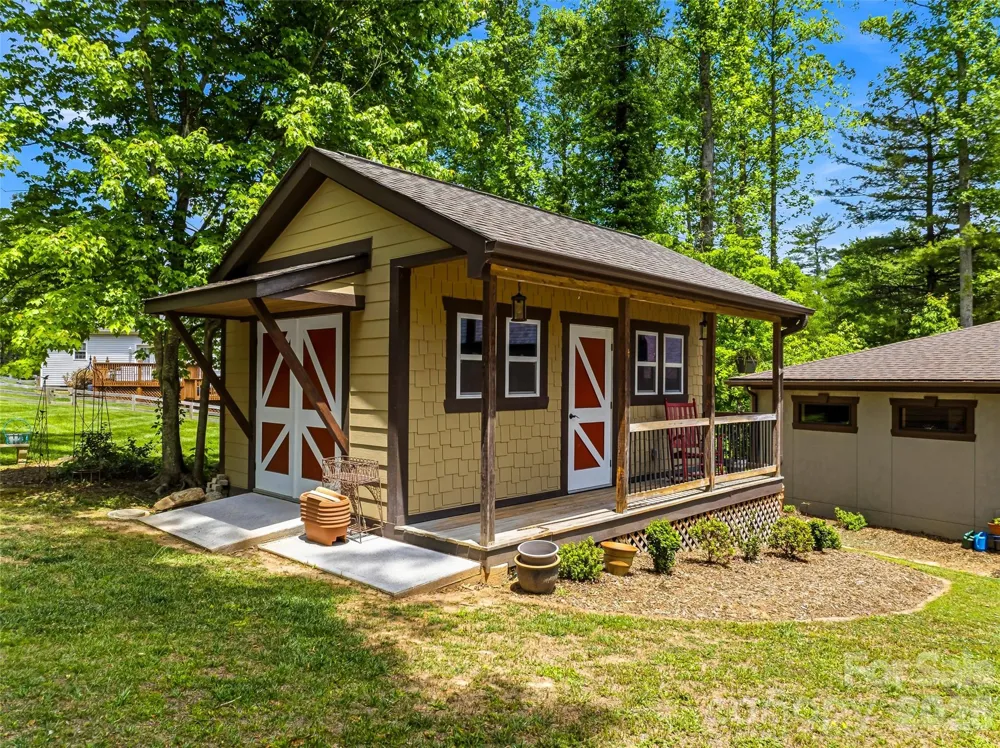 112 Caleb Drive Fletcher, NC 28732
