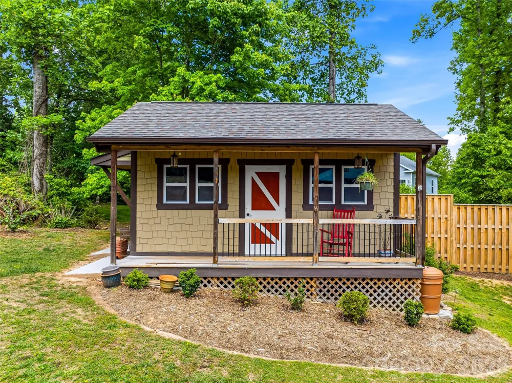 112 Caleb Drive Fletcher, NC 28732