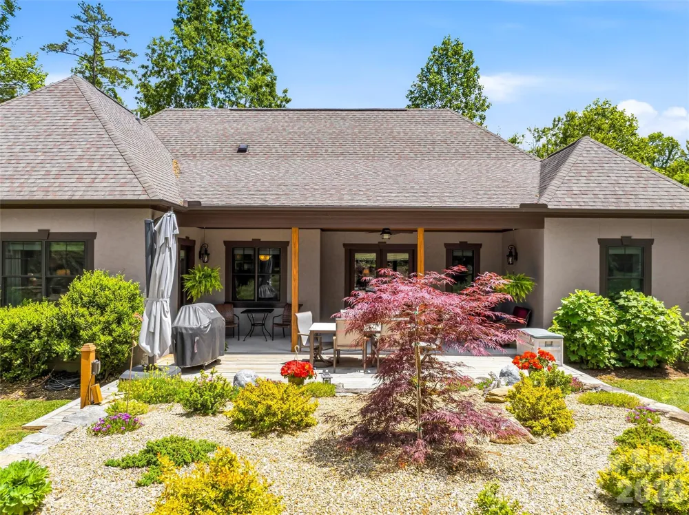 112 Caleb Drive Fletcher, NC 28732