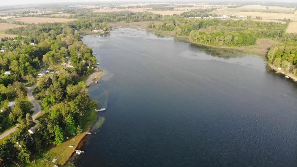67544 Thunderbird Drive Sturgis, MI 49091