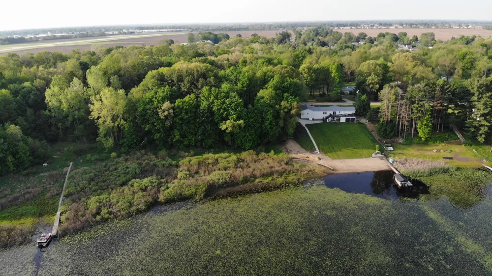 67544 Thunderbird Drive Sturgis, MI 49091
