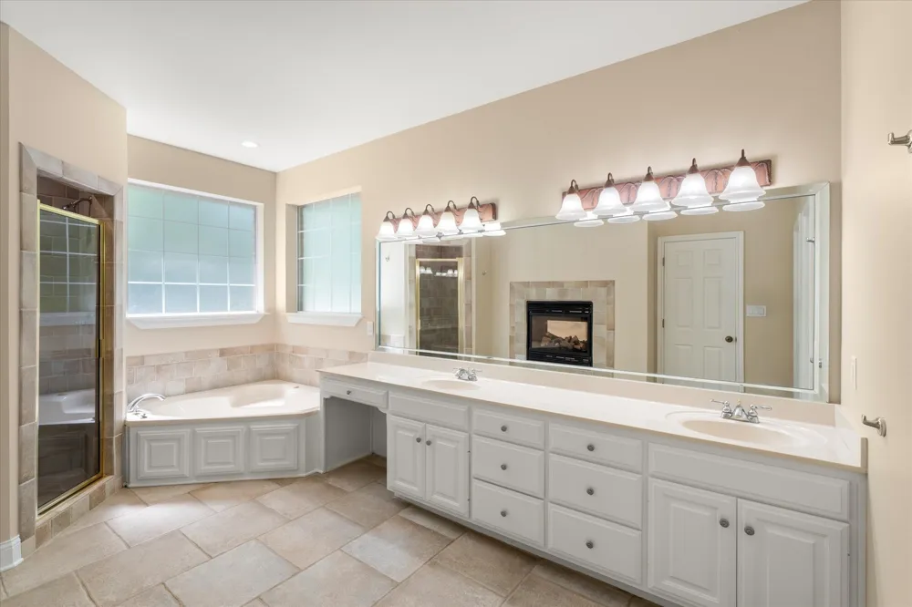 1222 Private Road 5980 Yantis, TX 75497