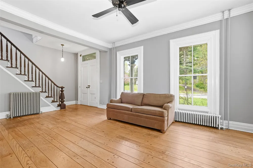 15 Ladentown Road Pomona, NY 10970
