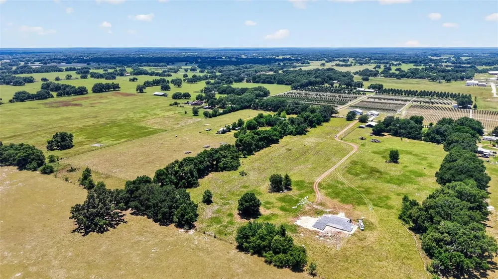 7755 CR 714 Center Hill, FL 33514